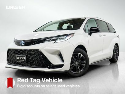 Used 2025 Toyota Sienna XSE