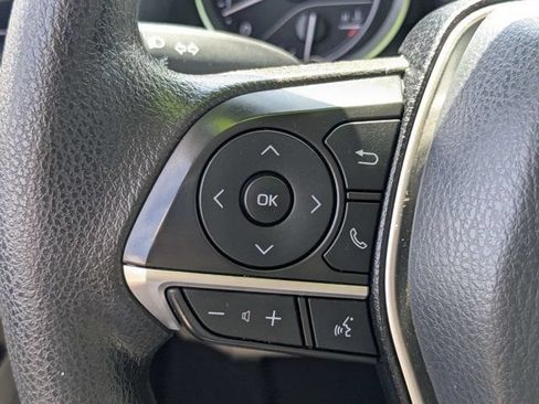 Used 2022 Toyota Camry LE FWD image 23