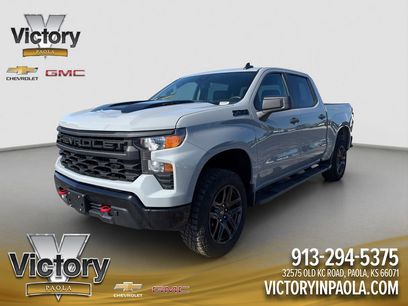 Used 2024 Chevrolet Silverado 1500 Custom Trail Boss w/ LPO, Dark Essentials Package