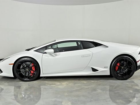 Used 2016 Lamborghini Huracan LP 610-4 AWD/4WD image 6