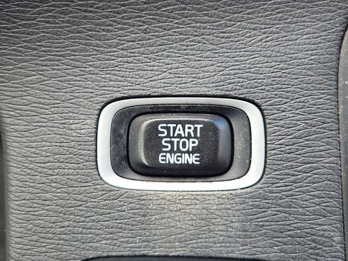 Used 2013 Volvo S60 T5 AWD/4WD image 23