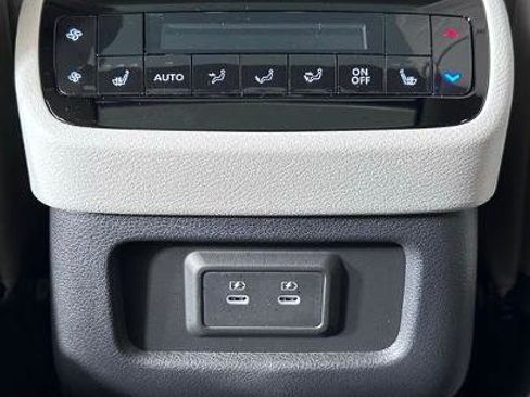 Certified 2026 INFINITI QX60 Luxe w/ Cargo Package image 21