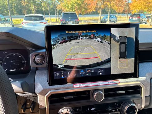 New 2025 Toyota Tacoma Trailhunter image 21