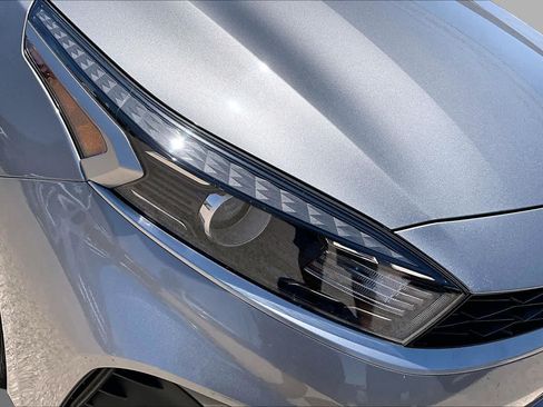 Used 2024 Kia Forte LXS FWD image 27