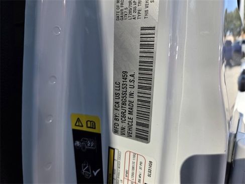 Used 2025 Jeep Gladiator Rubicon image 28