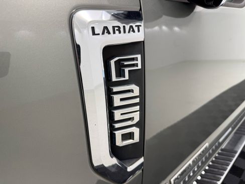 Used 2019 Ford F250 Lariat w/ Lariat Ultimate Package image 10
