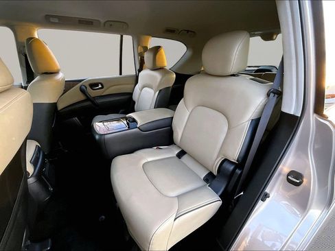 Used 2024 INFINITI QX80 Premium Select w/ Cargo Package image 19