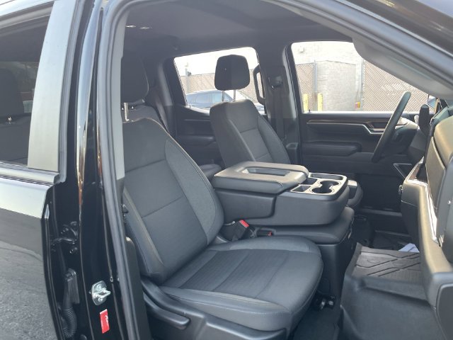 Used 2026 Chevrolet Silverado 1500 RST w/ RST Select Package AWD/4WD image 27