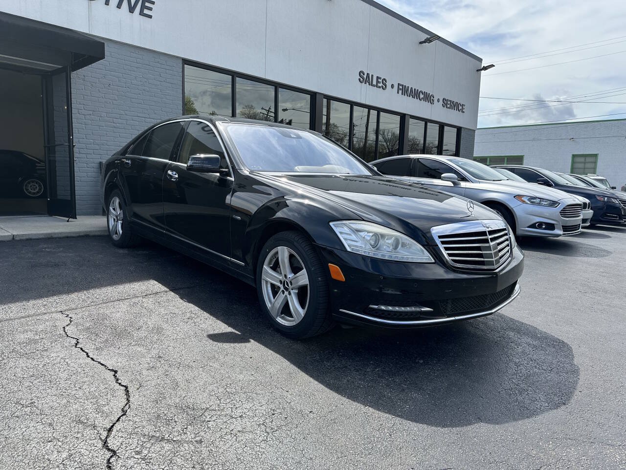 Used 2012 Mercedes-Benz S 550 4MATIC image 8