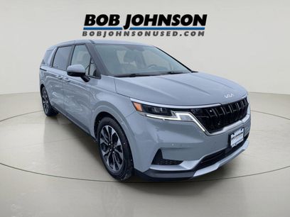 Used 2023 Kia Carnival EX