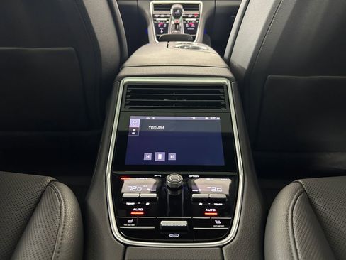 Used 2020 Porsche Panamera 4S AWD/4WD image 27