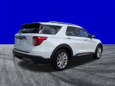 Used 2022 Ford Explorer Limited w/ Equipment Group 301A RWD image 4
