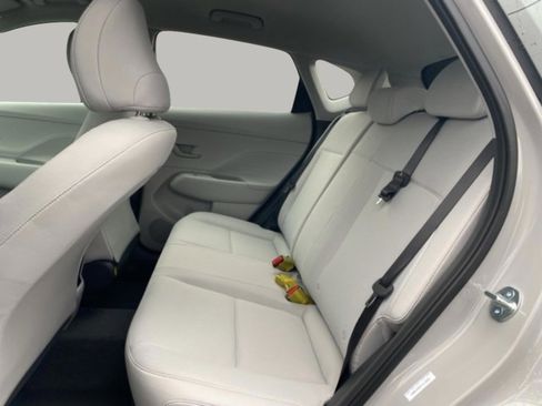 New 2026 Hyundai Kona SE FWD image 31