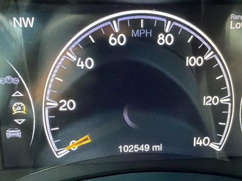 Used 2018 Jeep Grand Cherokee Altitude RWD image 17