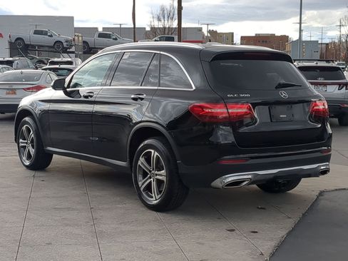 Used 2018 Mercedes-Benz GLC 300 4MATIC image 7