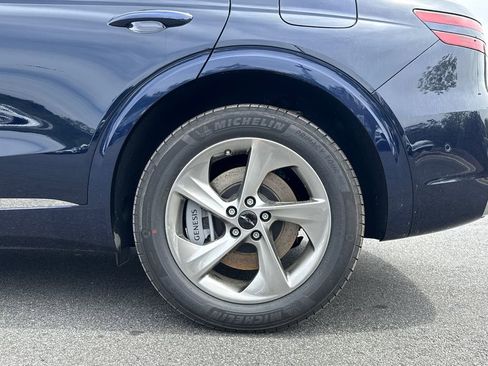 New 2026 Genesis GV70 2.5T Advanced image 20