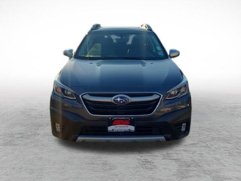 Used 2022 Subaru Outback Touring image 2
