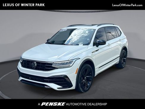 Used 2024 Volkswagen Tiguan SE R-Line FWD image 1
