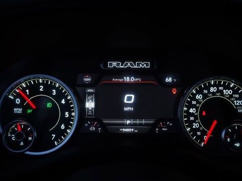 Used 2025 RAM 1500 Laramie image 28