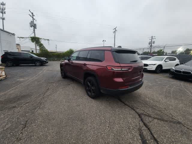 Used 2023 Jeep Grand Cherokee L Laredo AWD/4WD image 17