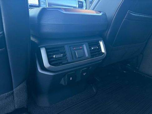 Used 2021 Ford F150 Platinum AWD/4WD image 37