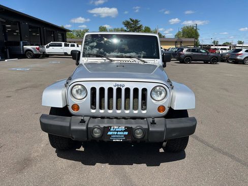 Used 2007 Jeep Wrangler Sahara w/ PWR Convenience Group AWD/4WD image 2