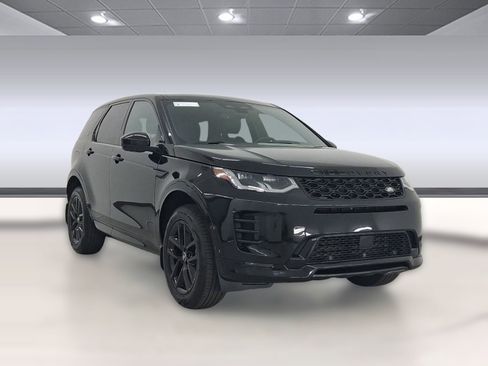 Used 2025 Land Rover Discovery Sport Dynamic SE image 7