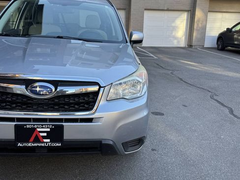 Used 2015 Subaru Forester 2.5i Premium w/ All-Weather Package AWD/4WD image 10