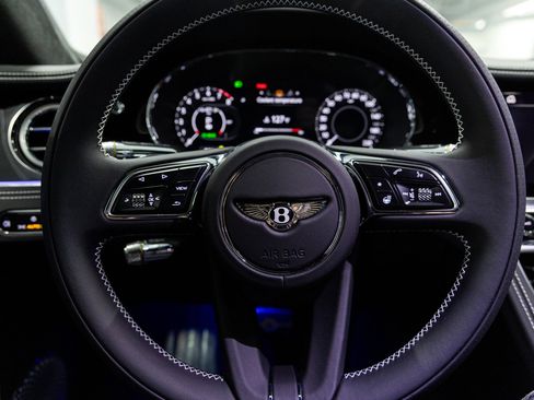 New 2026 Bentley Flying Spur Plug-In Hybrid image 27