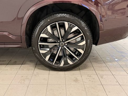 New 2026 Volvo XC90 B6 Ultra w/ Protection Package Premier AWD/4WD image 10