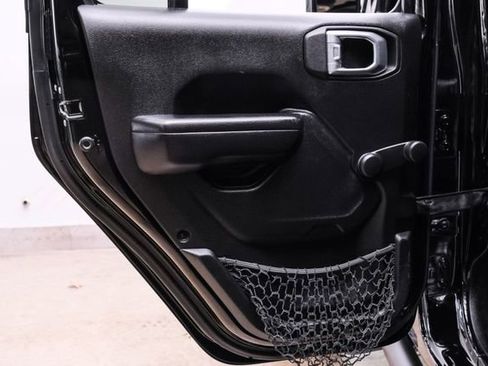 Used 2021 Jeep Wrangler Unlimited Sport image 79