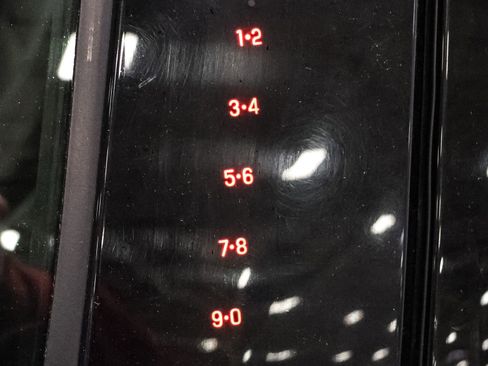 Certified 2022 Ford Edge SEL w/ Convenience Package image 18