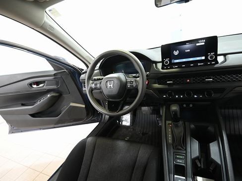 Used 2024 Honda Accord EX image 26