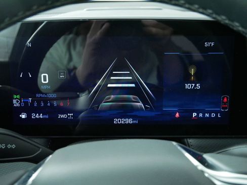 Used 2025 Chevrolet Equinox LT image 27