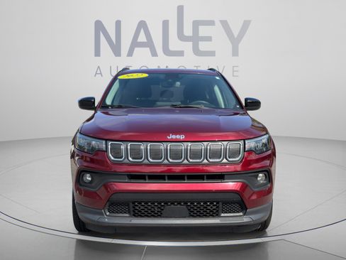 Used 2022 Jeep Compass Latitude AWD/4WD image 8