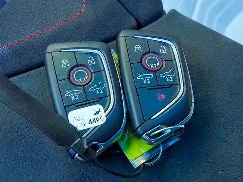 Used 2023 Chevrolet Corvette Stingray Premium Cpe w/ Z51 Performance Package image 29