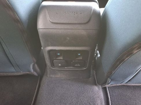 Used 2023 Ford Bronco Outer Banks AWD/4WD image 17