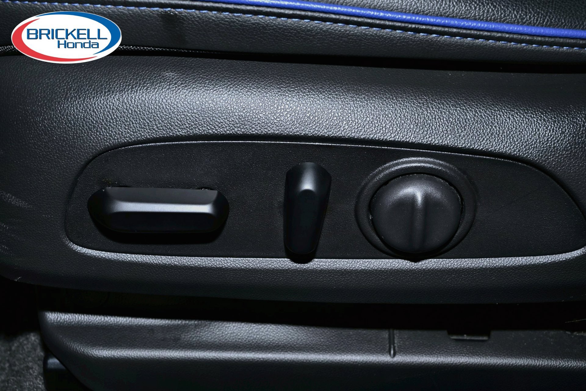 Used 2025 Buick Envista Sport Touring w/ Convenience I Package FWD image 23
