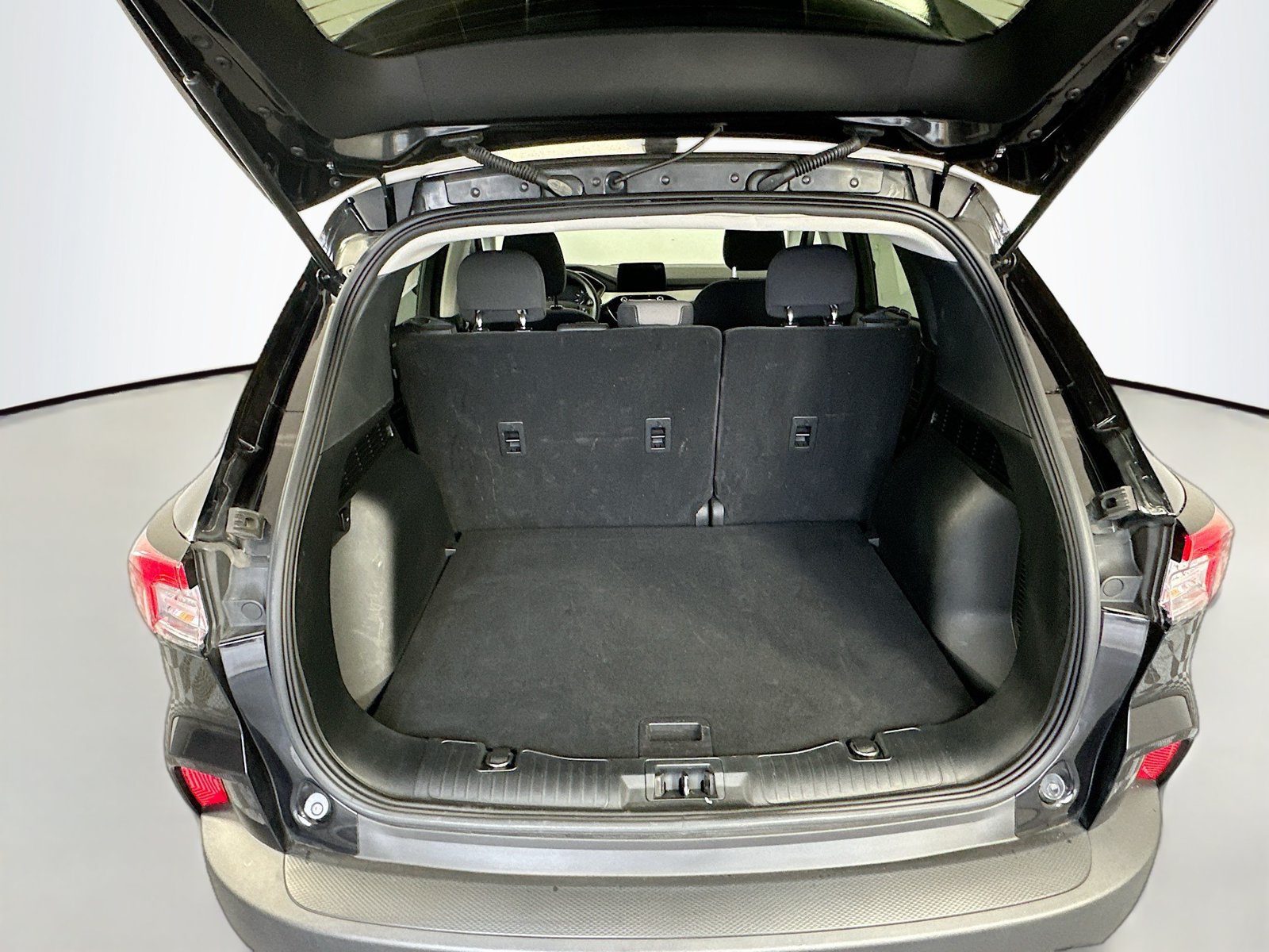 Used 2021 Ford Escape SE FWD image 23