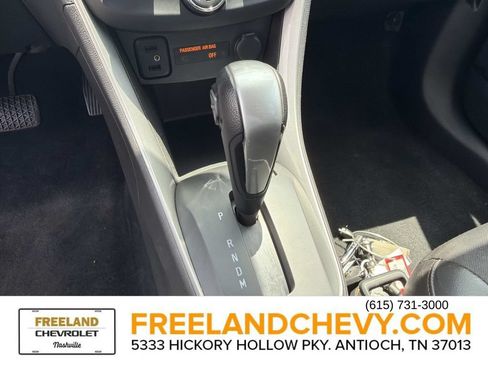 Used 2017 Chevrolet Trax LT w/ LT Convenience Package FWD image 32
