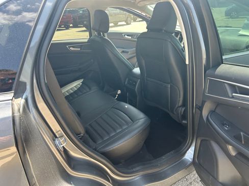 Used 2024 Ford Edge SEL w/ Convenience Package AWD/4WD image 18