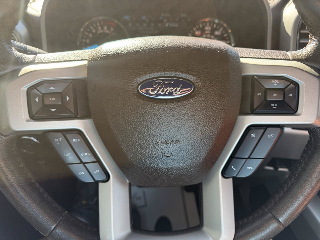 Used 2019 Ford F150 King Ranch w/ Equipment Group 601A Luxury AWD/4WD image 19