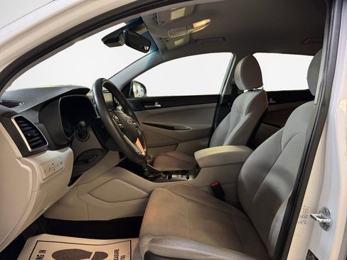 Used 2021 Hyundai Tucson Sport image 12