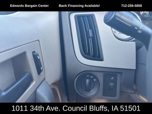 Used 2009 Ford Focus SE image 19