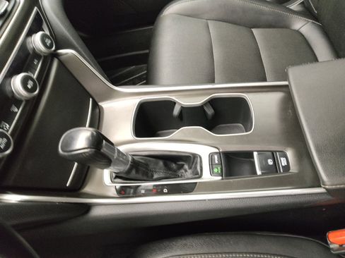 Used 2019 Honda Accord Sport image 26