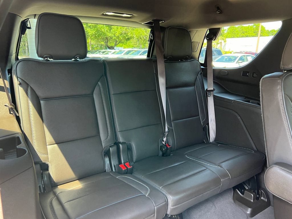 Used 2024 GMC Yukon Denali AWD/4WD image 22