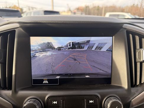 Certified 2023 GMC Terrain AT4 w/ Infotainment Package II image 17