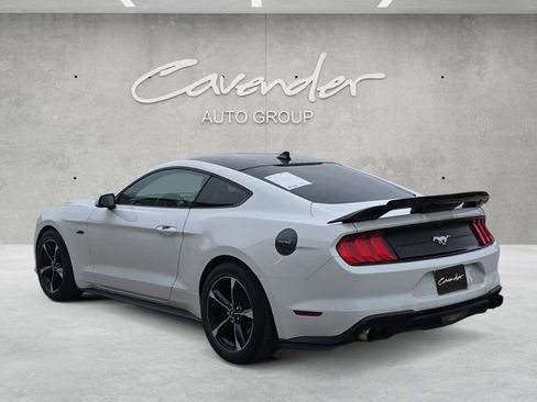 Used 2021 Ford Mustang Coupe RWD image 14
