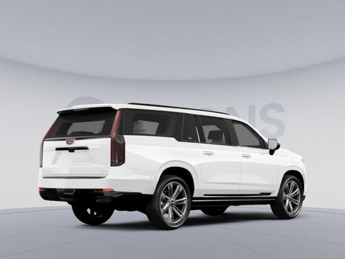 Used 2026 Cadillac Escalade ESV Sport w/ Touring Package image 4