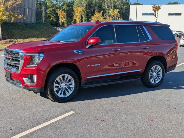 Used 2022 GMC Yukon SLT w/ SLT Premium Package AWD/4WD image 8